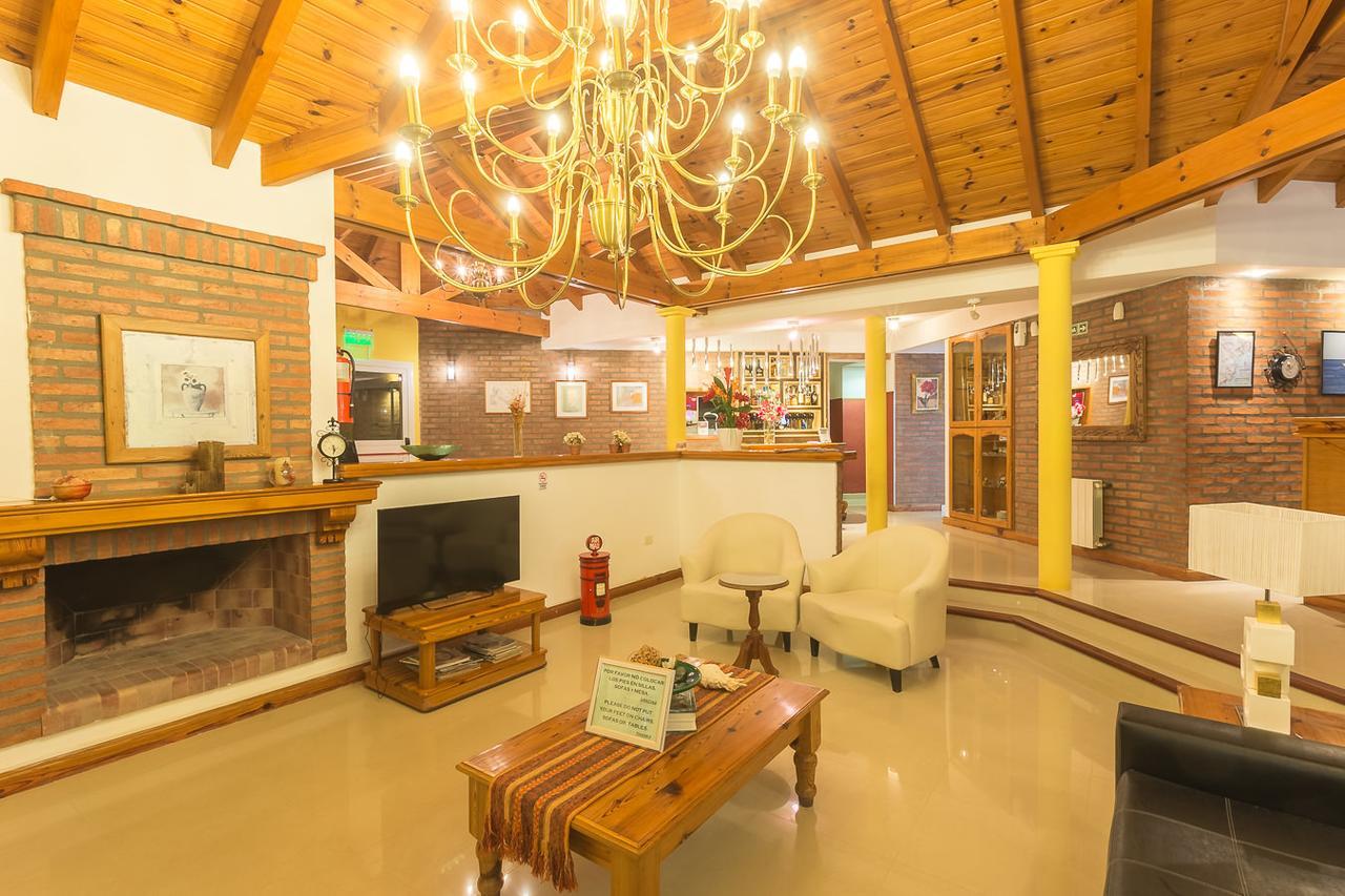 Hotel Las Maras Puerto Madryn Extérieur photo