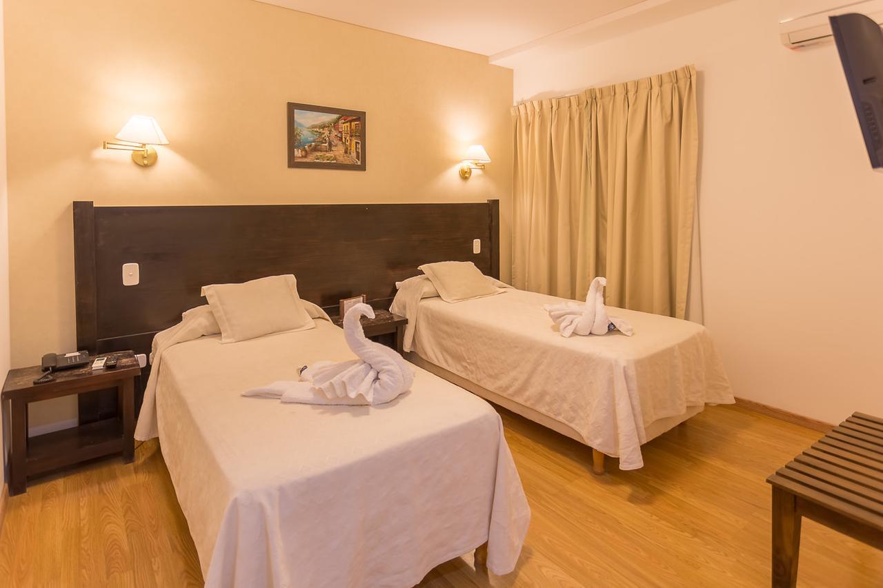 Hotel Las Maras Puerto Madryn Extérieur photo