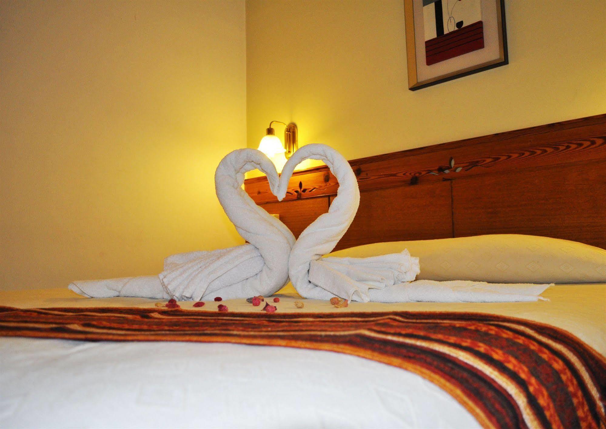 Hotel Las Maras Puerto Madryn Extérieur photo