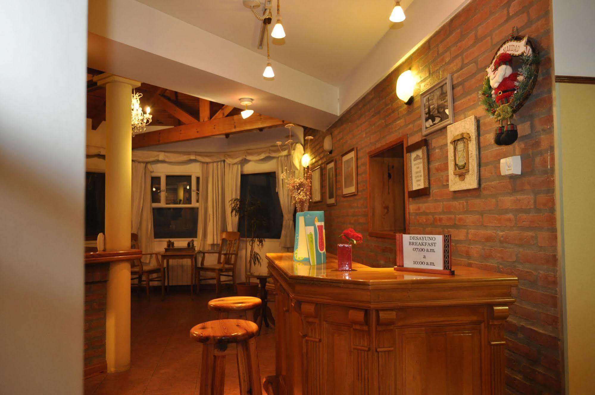 Hotel Las Maras Puerto Madryn Extérieur photo