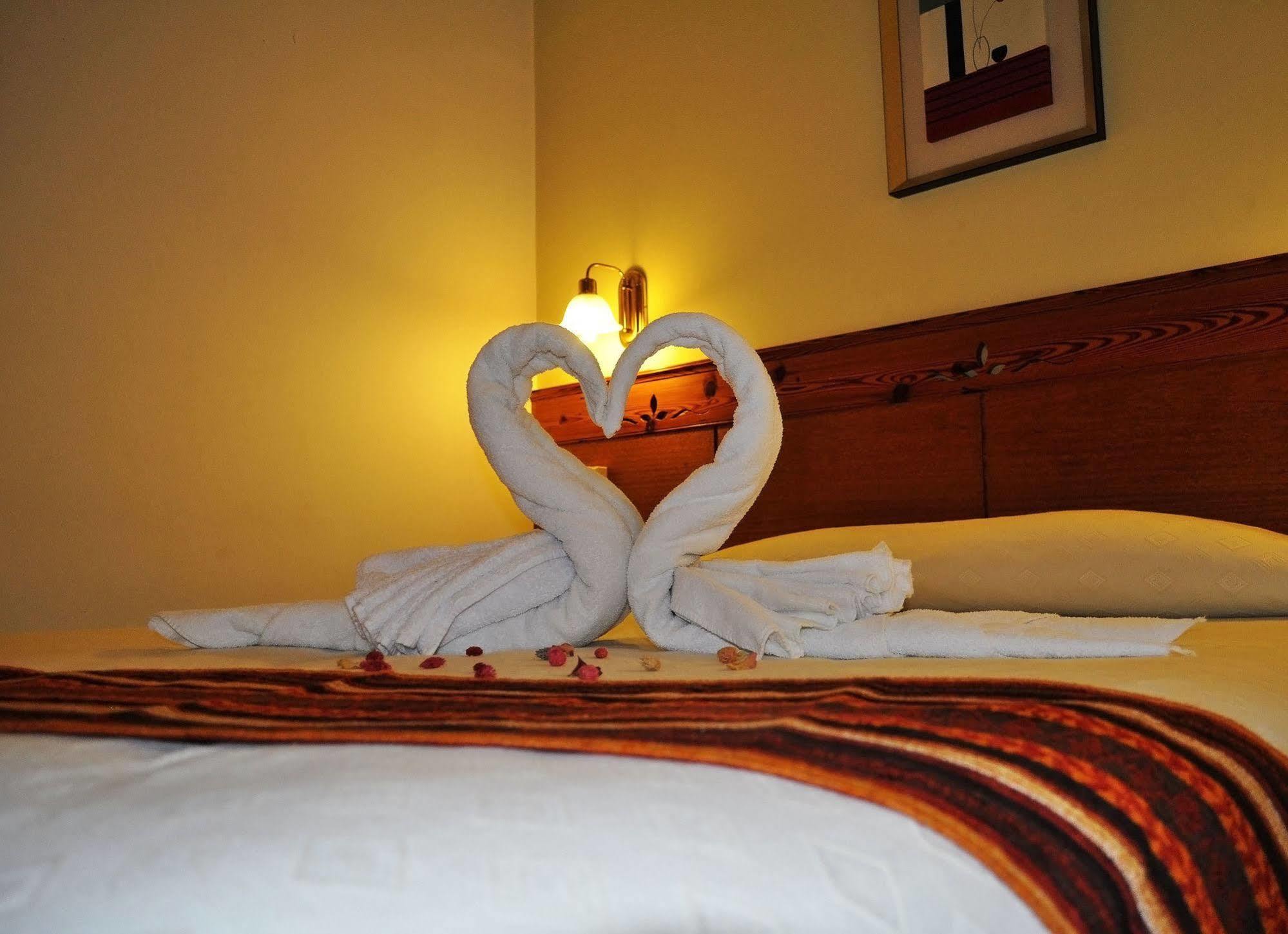 Hotel Las Maras Puerto Madryn Extérieur photo