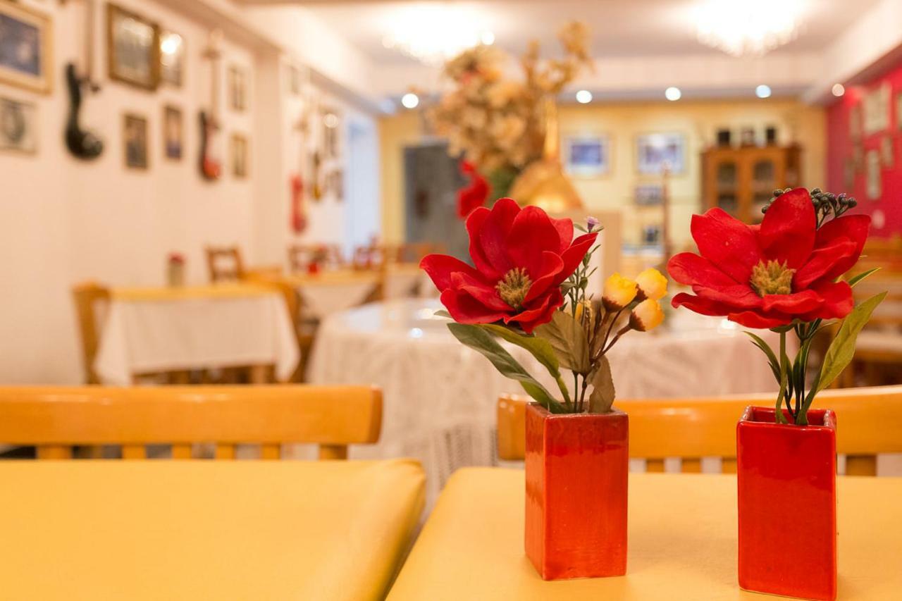 Hotel Las Maras Puerto Madryn Extérieur photo